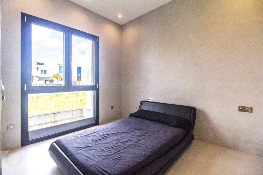 2 bedroom Villa for sale in Lepe - € 395,000 (Ref: 8828214)