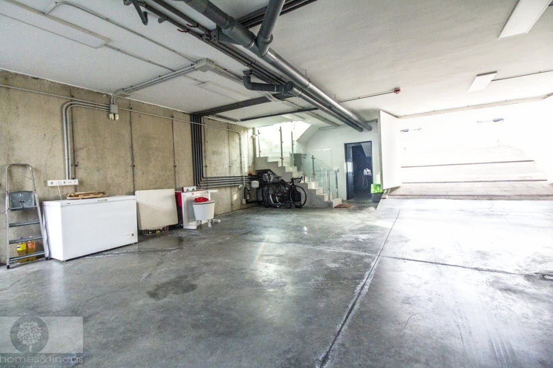 2 bedroom Villa for sale in Lepe - € 395,000 (Ref: 8828214)