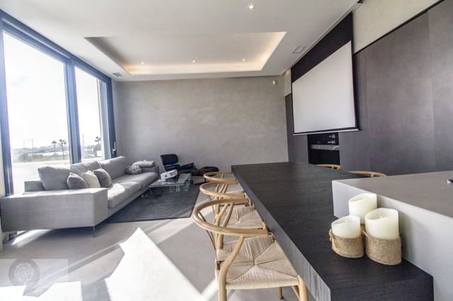 2 bedroom Villa for sale in Lepe - € 395,000 (Ref: 8828214)