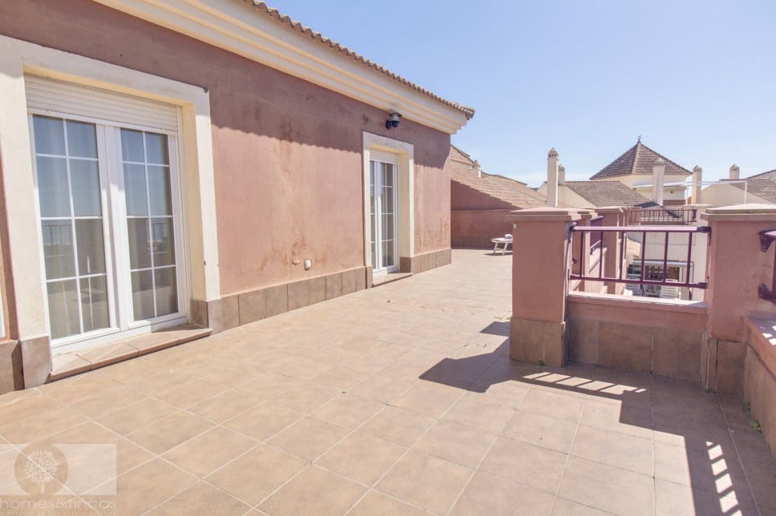 3 soveværelse Lejlighed til salg i Isla Canela med swimmingpool - € 510.000 (Ref: 8934597)