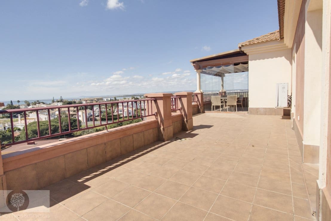 3 soveværelse Lejlighed til salg i Isla Canela med swimmingpool - € 510.000 (Ref: 8934597)