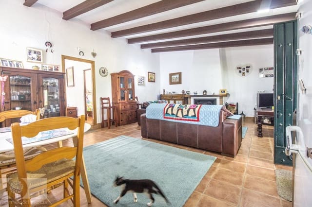 3 bedroom Finca/Country House for sale in Lepe - € 240,000 (Ref: 8934598)