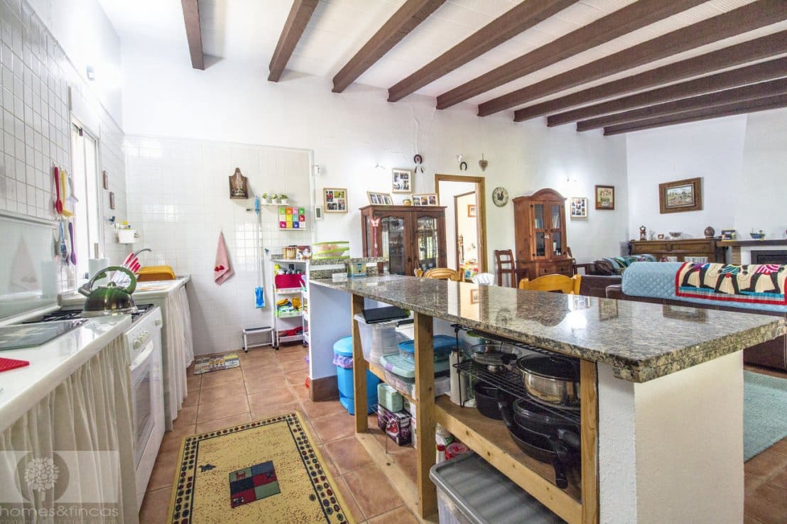 3 chambre Finca/Maison de Campagne à vendre à Lepe - 240 000 € (Ref: 8934598)