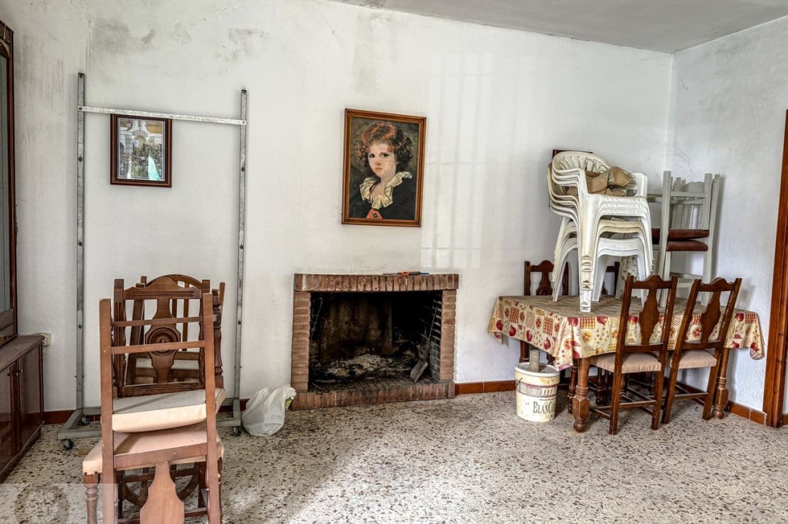 Finca/Country House for sale in Lepe - € 140,000 (Ref: 8940616)