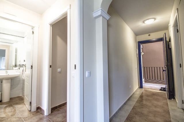 2 bedroom Apartment for sale in Ayamonte with pool - € 225,000 (Ref: 8973937)