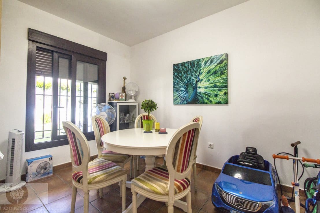 4 soveværelse Villa til salg i Ayamonte - € 370.000 (Ref: 8997348)