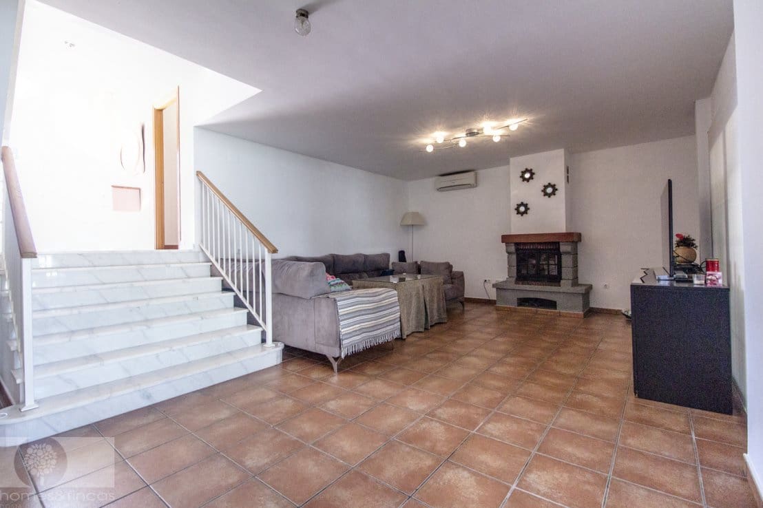 4 soveværelse Villa til salg i Ayamonte - € 370.000 (Ref: 8997348)