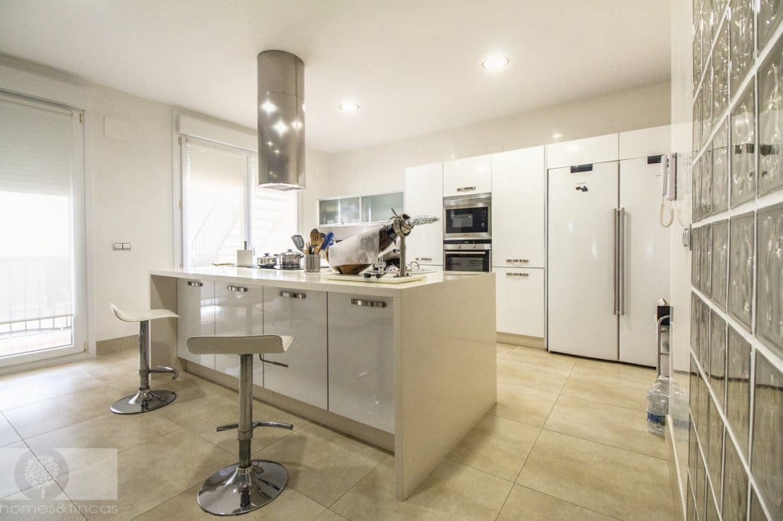 5 soveværelse Villa til salg i La Antilla - € 395.000 (Ref: 9059845)