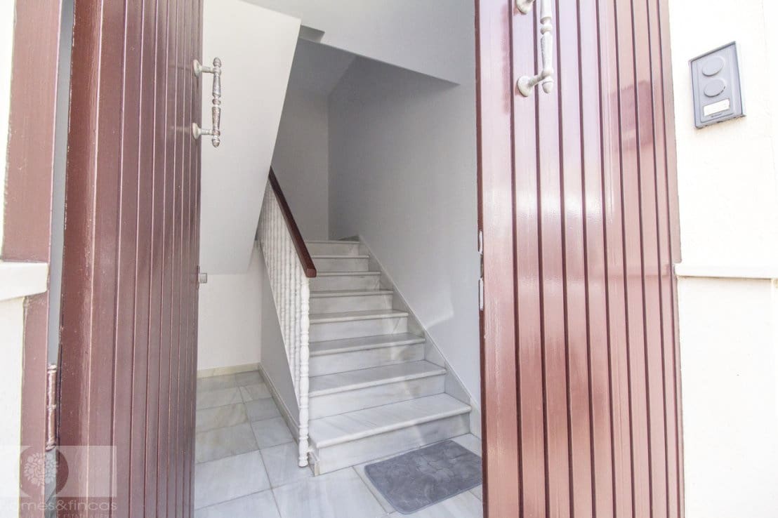 5 soveværelse Villa til salg i La Antilla - € 395.000 (Ref: 9059845)