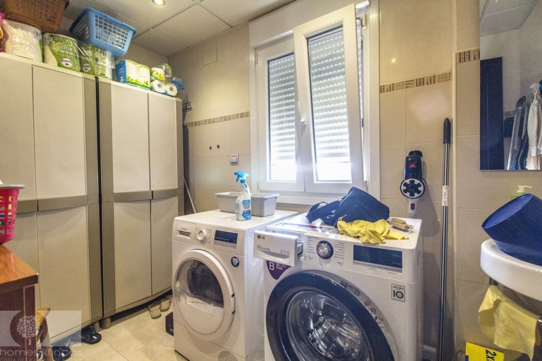 5 soveværelse Villa til salg i La Antilla - € 395.000 (Ref: 9059845)