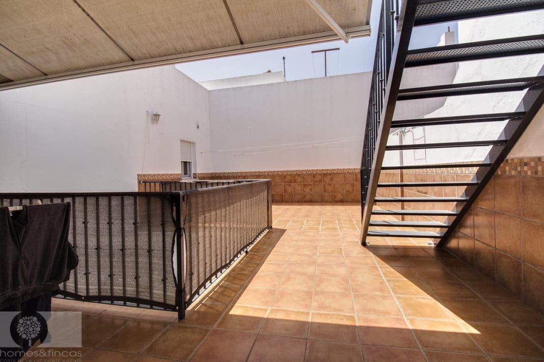 5 soveværelse Villa til salg i La Antilla - € 395.000 (Ref: 9059845)