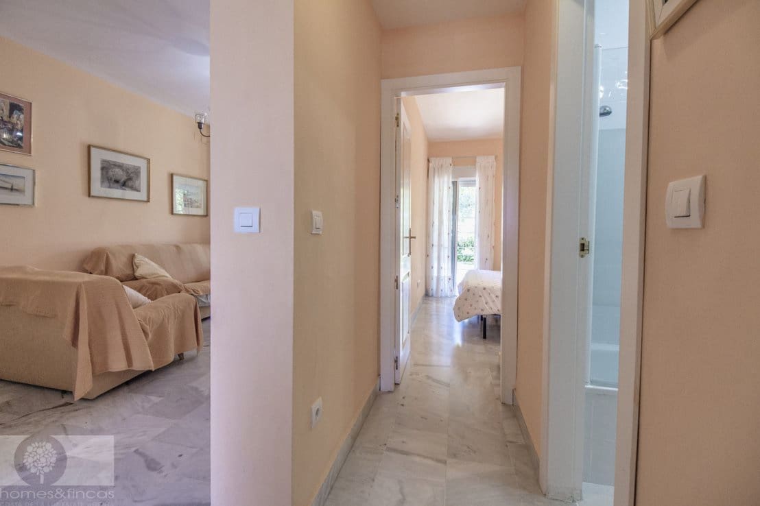 2 soverom Leilighet til salgs i Lepe med svømmebasseng - € 287 500 (Ref: 9074611)