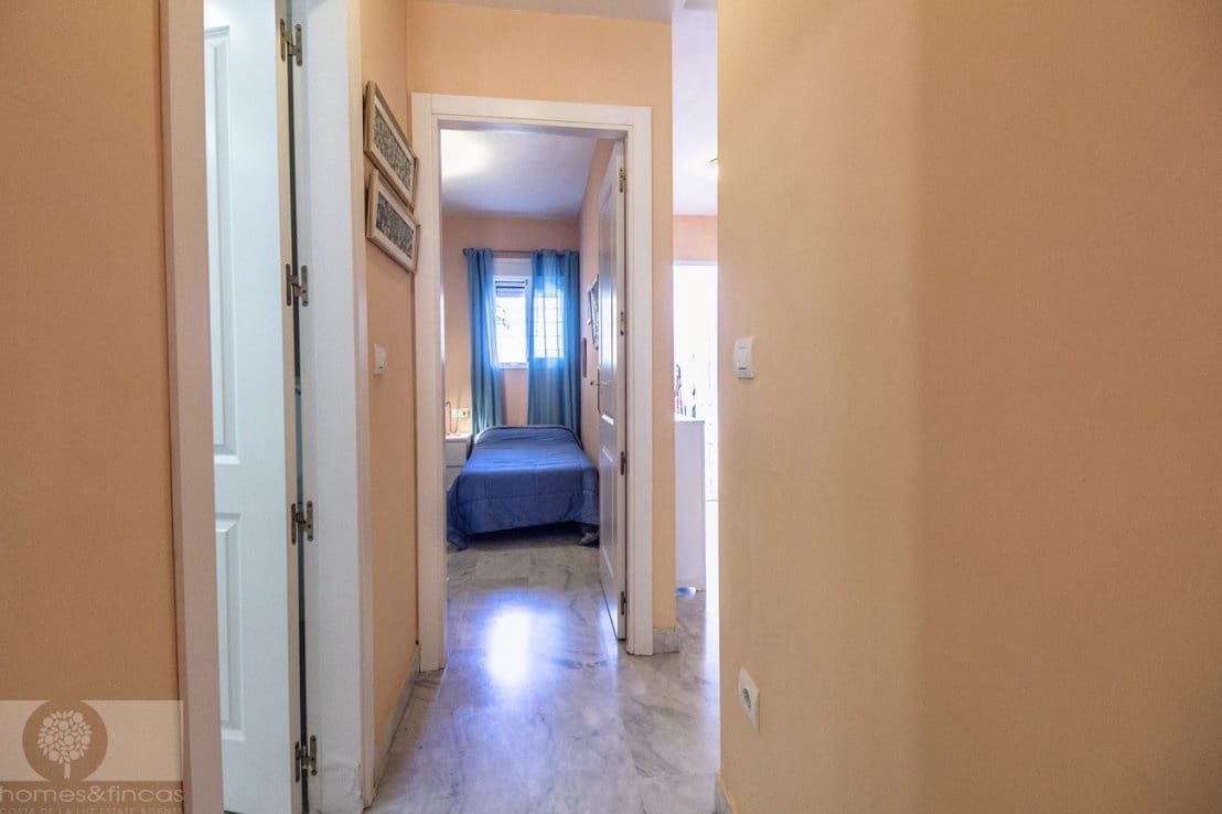 2 soverom Leilighet til salgs i Lepe med svømmebasseng - € 287 500 (Ref: 9074611)