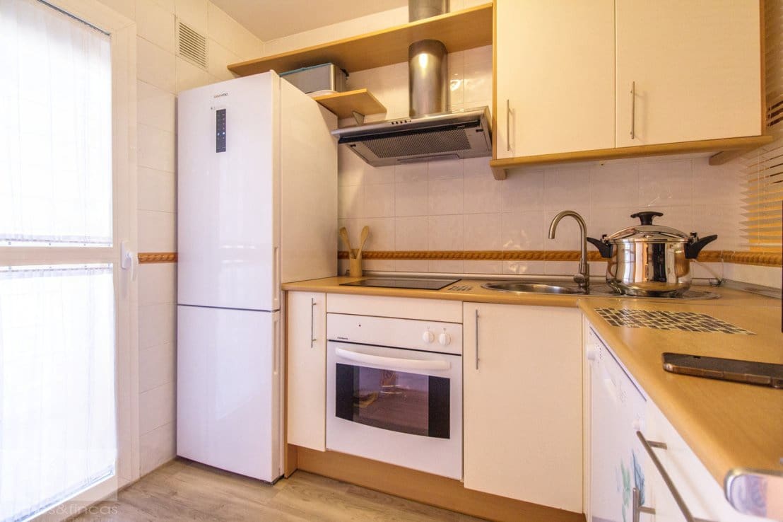 2 soverom Leilighet til salgs i Lepe med svømmebasseng - € 287 500 (Ref: 9074611)