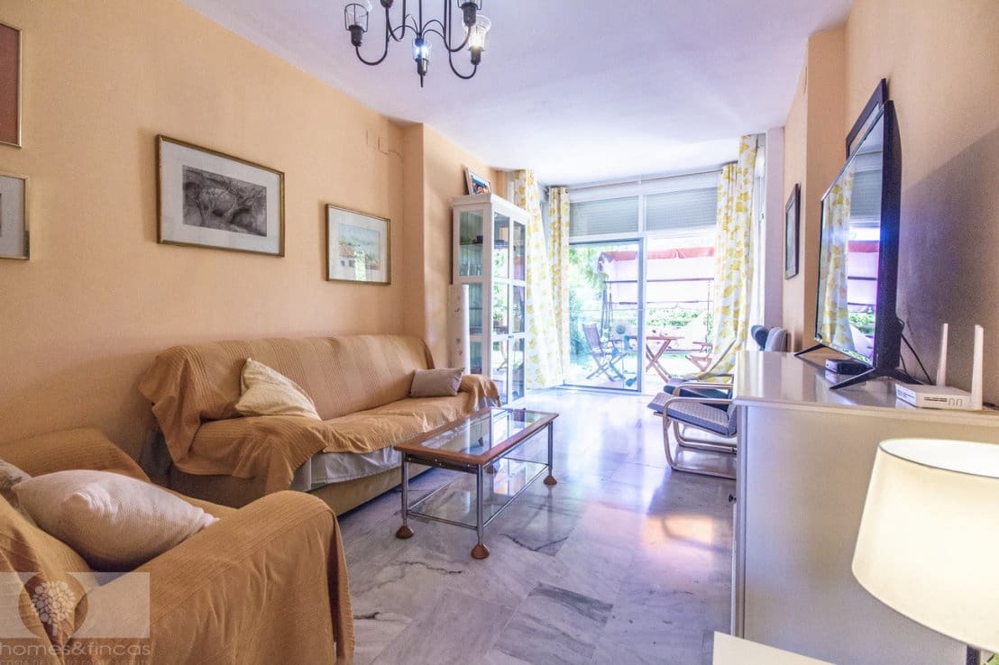 2 soverom Leilighet til salgs i Lepe med svømmebasseng - € 287 500 (Ref: 9074611)