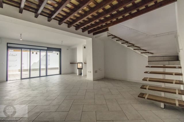 4 soveværelse Villa til salg i Villablanca med swimmingpool - € 279.000 (Ref: 9103723)