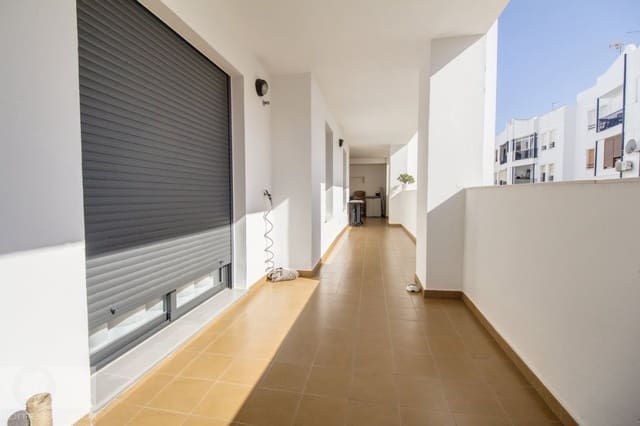 4 bedroom Apartment for sale in Ayamonte - € 210,000 (Ref: 9131814)
