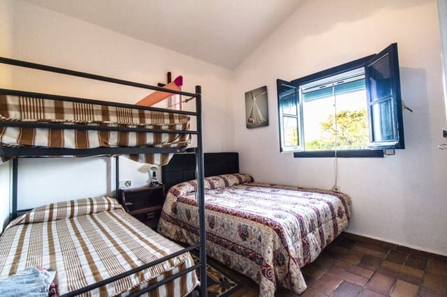 3 chambre Finca/Maison de Campagne à vendre à Ayamonte avec piscine - 380 000 € (Ref: 9136376)