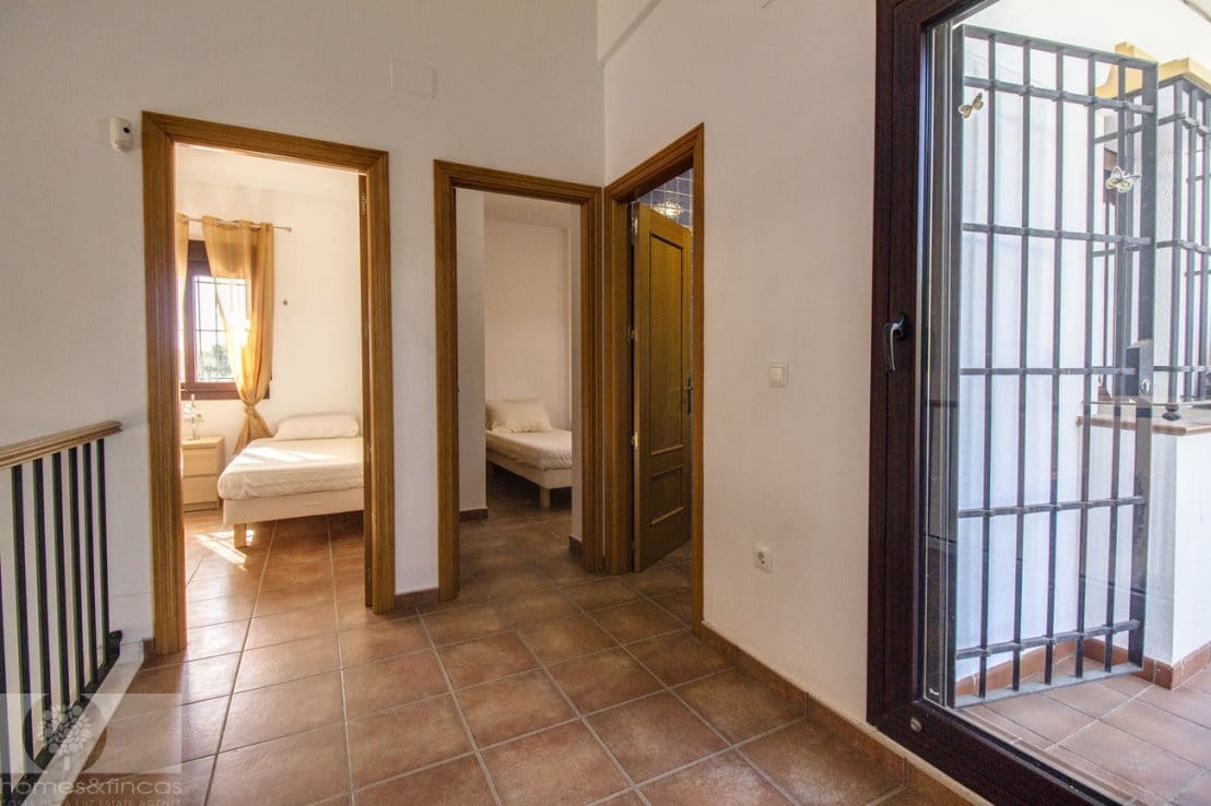 4 Zimmer Villa zu verkaufen in Ayamonte mit Pool - 449.000 € (Ref: 9263822)