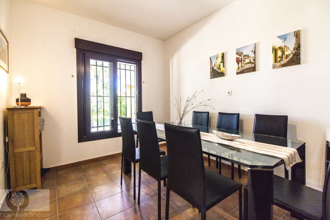 4 Zimmer Villa zu verkaufen in Ayamonte mit Pool - 449.000 € (Ref: 9263822)