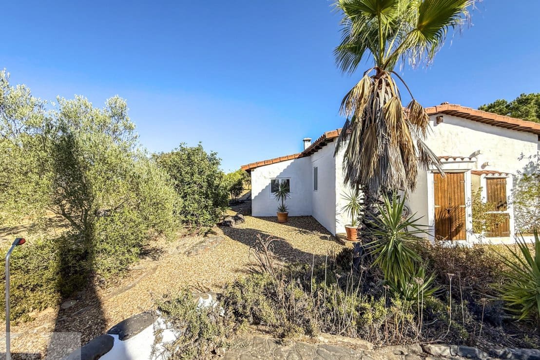 3 soverom Finca/Herregård til salgs i Sanlucar de Guadiana med svømmebasseng - € 495 000 (Ref: 9270534)