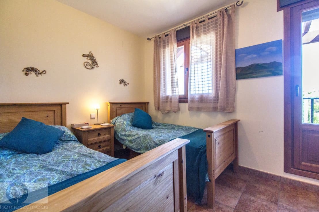 2 chambre Villa/Maison Semi-Mitoyenne à vendre à Ayamonte avec piscine - 189 000 € (Ref: 9273046)