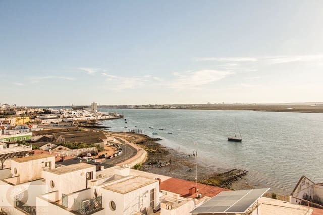 4 chambre Maison de Ville à vendre à Ayamonte - 449 000 € (Ref: 9307237)