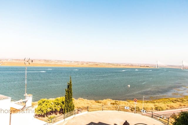 4 chambre Maison de Ville à vendre à Ayamonte - 449 000 € (Ref: 9307237)