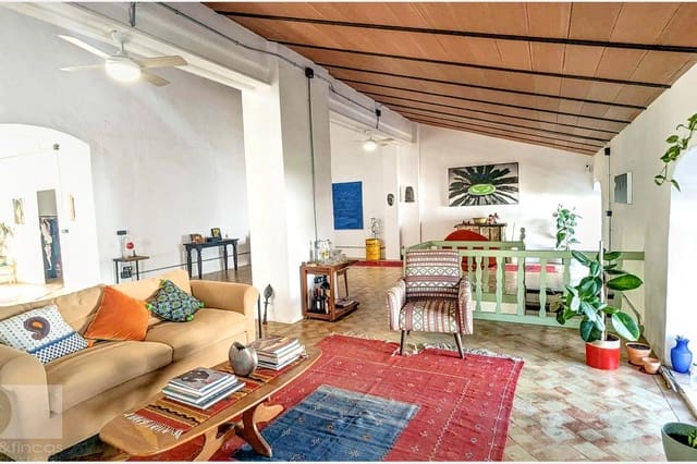 5 sovrum Villa till salu i Badajoz stad - 420 000 € (Ref: 9379649)