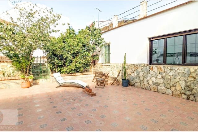 5 sovrum Villa till salu i Badajoz stad - 420 000 € (Ref: 9379649)