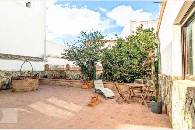 5 sovrum Villa till salu i Badajoz stad - 420 000 € (Ref: 9379649)