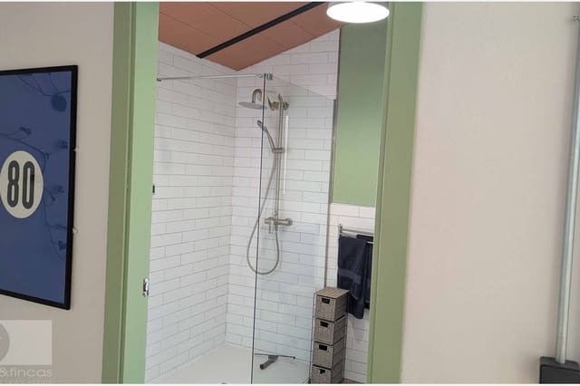 5 sypialnia Willa na sprzedaż w Castillejos, Miasto Madryt - 420 000 € (Ref: 9379649)