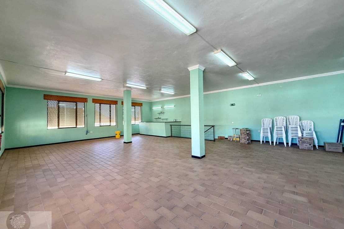 Apartment for sale in Villanueva de los Castillejos - € 550,000 (Ref: 9379906)