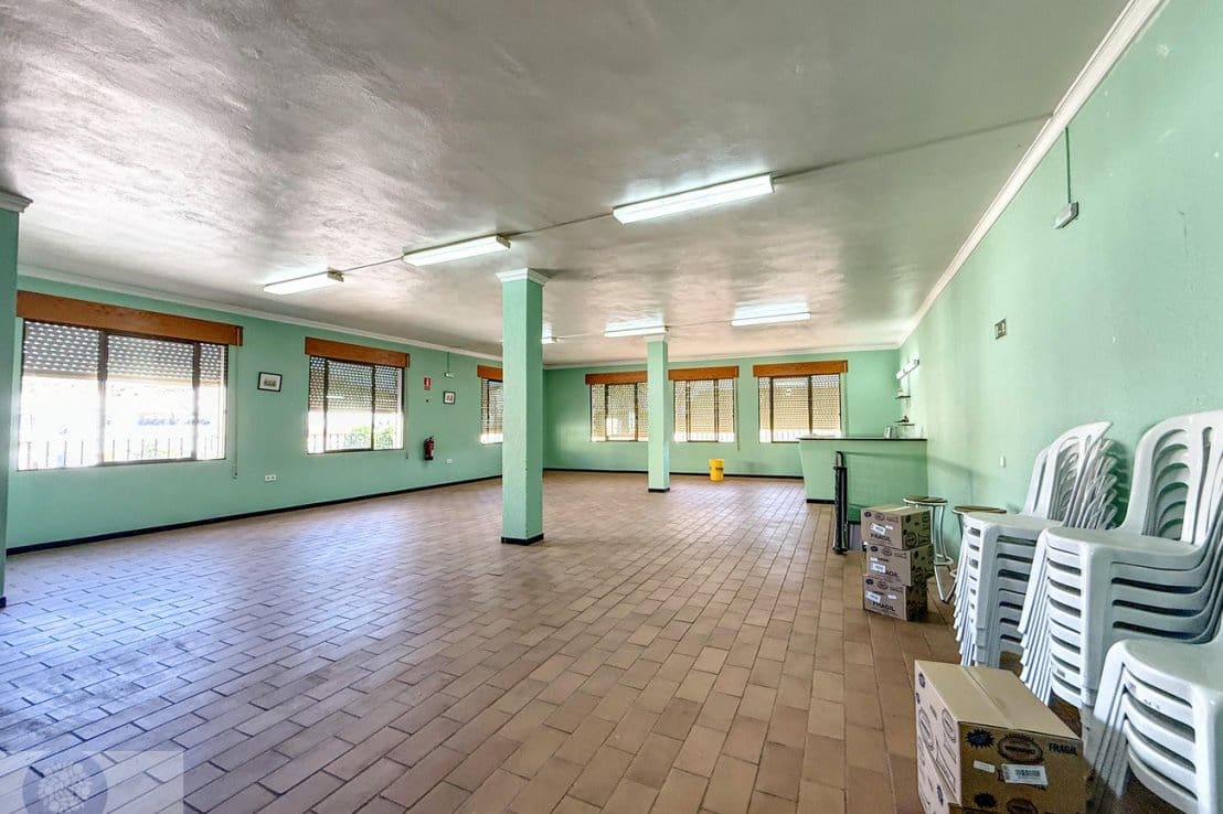 Apartment for sale in Villanueva de los Castillejos - € 550,000 (Ref: 9379906)