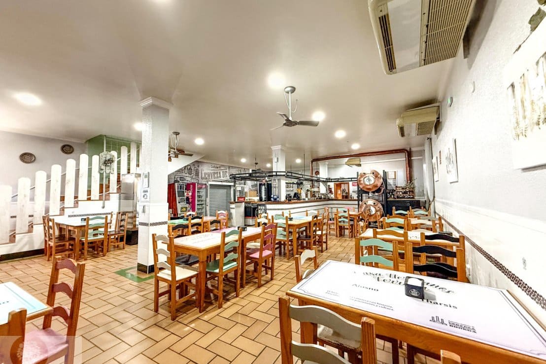 Apartment for sale in Villanueva de los Castillejos - € 550,000 (Ref: 9379906)