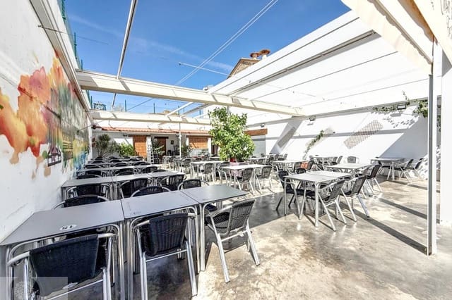 Apartment for sale in Villanueva de los Castillejos - € 550,000 (Ref: 9379906)