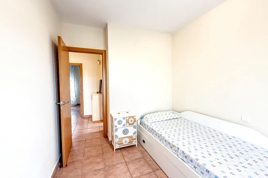 3 slaapkamer Halfvrijstaande villa te koop in Ayamonte met zwembad - € 215.000 (Ref: 9380058)