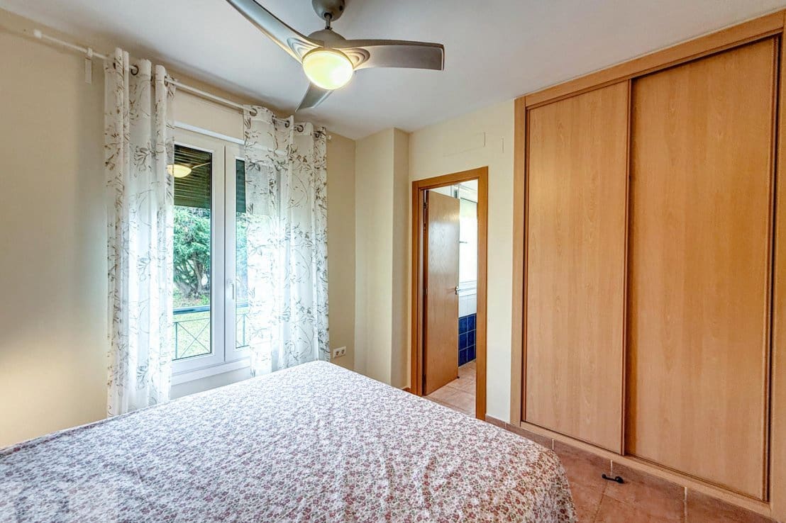 3 slaapkamer Halfvrijstaande villa te koop in Ayamonte met zwembad - € 215.000 (Ref: 9380058)