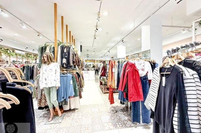 Lejlighed til salg i Isla Cristina - € 399.000 (Ref: 9381997)