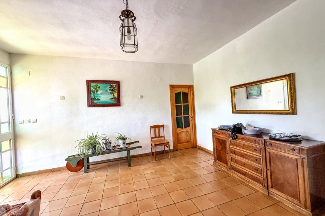 4 soverom Finca/Herregård til salgs i Beas med svømmebasseng - € 290 000 (Ref: 9390015)