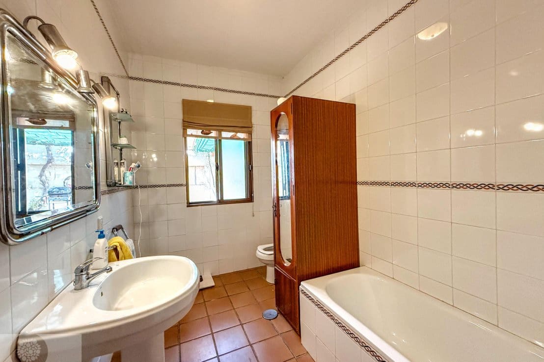 4 soverom Finca/Herregård til salgs i Beas med svømmebasseng - € 290 000 (Ref: 9390015)