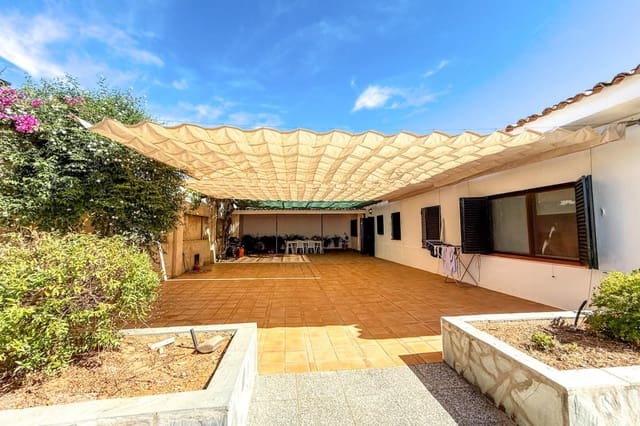 4 soveværelse Finca/Landehus til salg i Beas med swimmingpool - € 290.000 (Ref: 9390015)