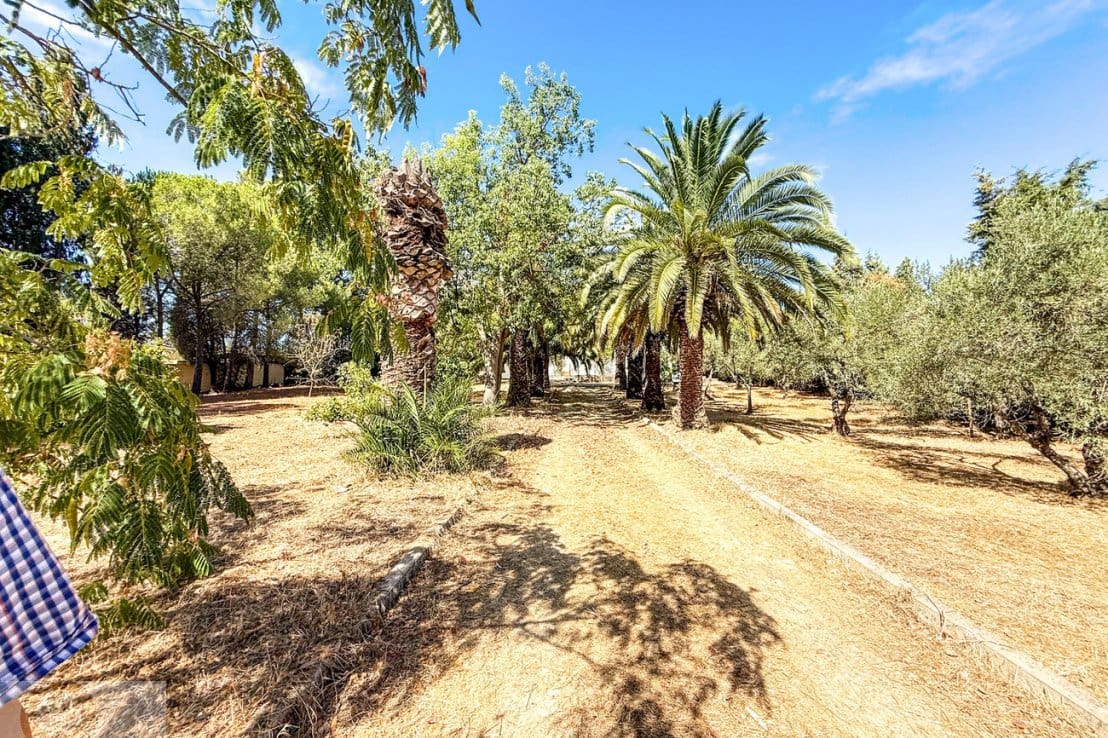 4 soverom Finca/Herregård til salgs i Beas med svømmebasseng - € 290 000 (Ref: 9390015)