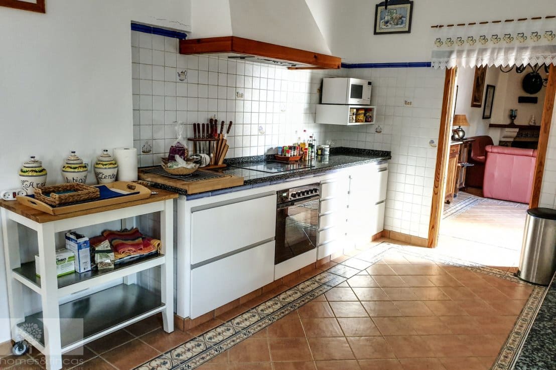 7 Zimmer Villa zu verkaufen in Ayamonte mit Pool - 1.299.000 € (Ref: 9404416)