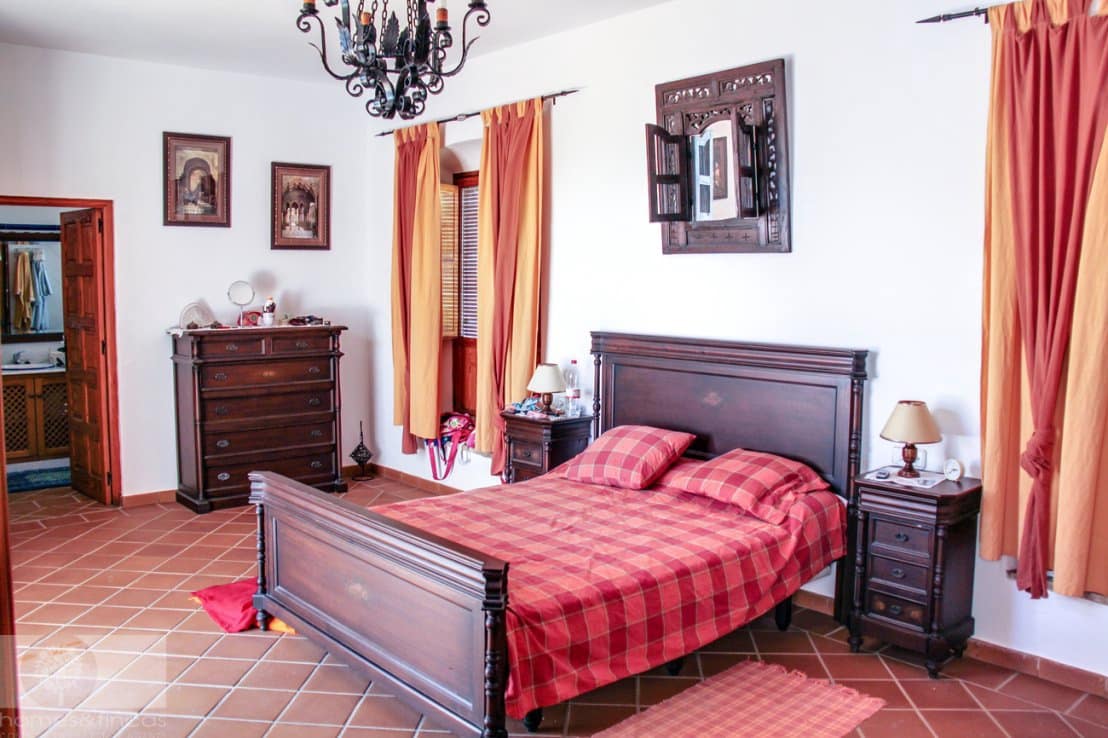 7 Zimmer Villa zu verkaufen in Ayamonte mit Pool - 1.299.000 € (Ref: 9404416)