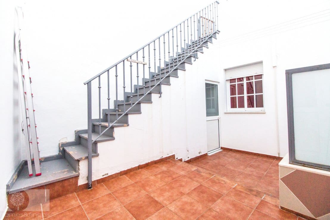 3 Zimmer Haus zu verkaufen in Lepe - 210.000 € (Ref: 9447420)