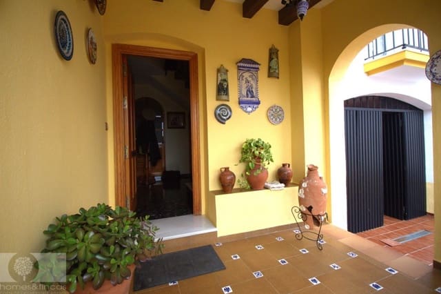 4 chambre Villa/Maison à vendre à Ayamonte - 370 000 € (Ref: 9451382)