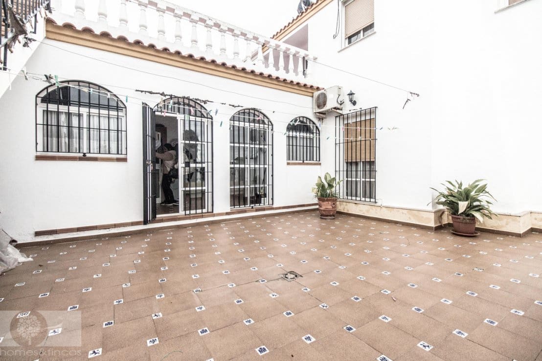 4 chambre Villa/Maison à vendre à Ayamonte - 370 000 € (Ref: 9451382)