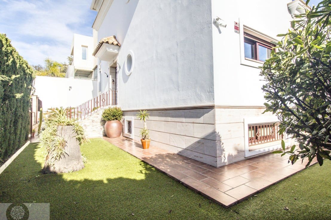 5 chambre Villa/Maison à vendre à Lepe avec piscine - 630 000 € (Ref: 9538791)