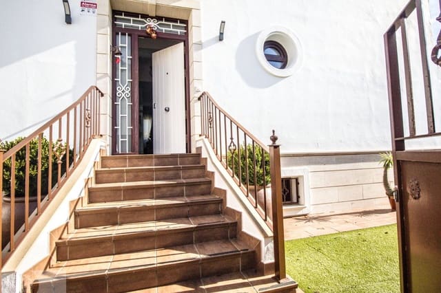 5 chambre Villa/Maison à vendre à Lepe avec piscine - 630 000 € (Ref: 9538791)